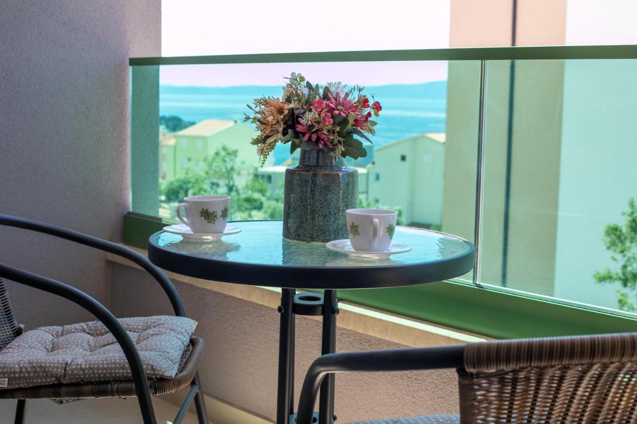 Silver Sea Apartment Makarska Exterior photo